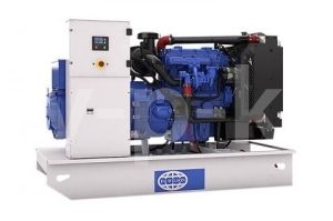 Дизельный генератор  P220-3 открытая