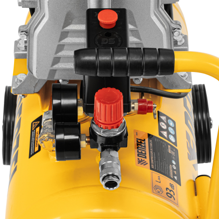 Поршневой компрессор  DC1500/24