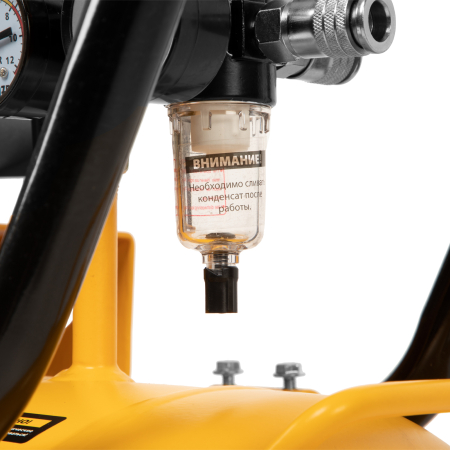 Поршневой компрессор  DLS 3300/100